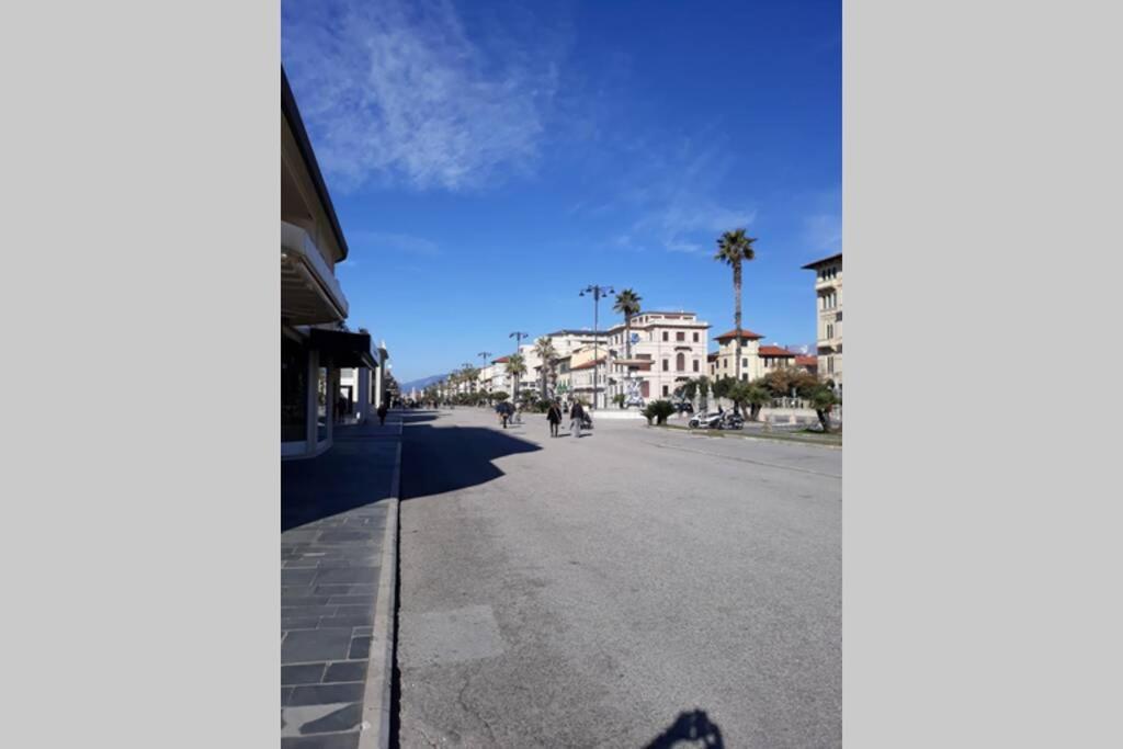 Casa Dori Appartement Viareggio Buitenkant foto